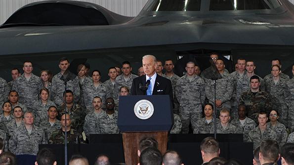 presidential candidate addresses air force personnel
