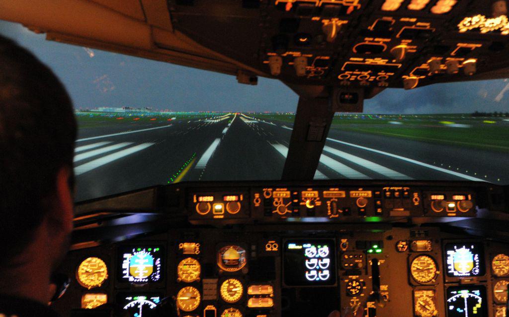 generic flight simulator 757-200