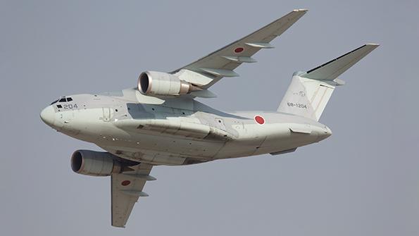 japanese C-2 airlifter in flight