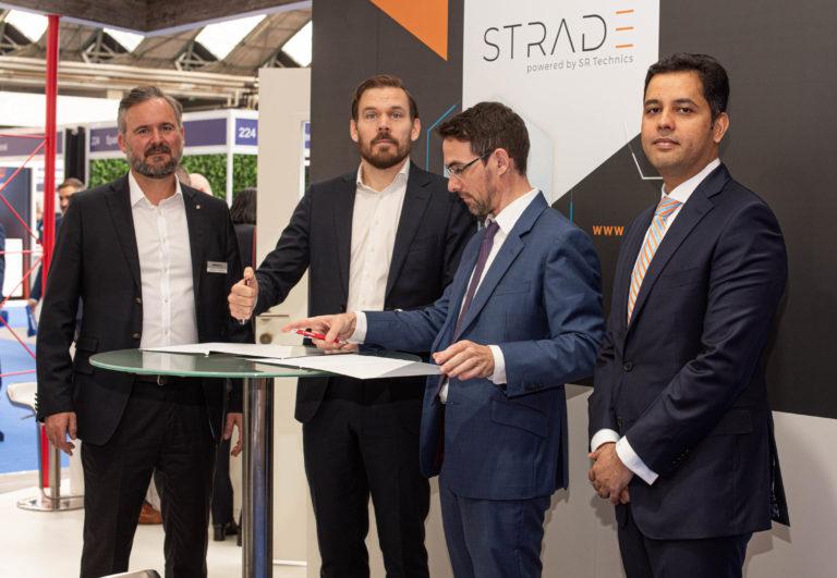 Strade/Sanad agreement signing at MRO Europe