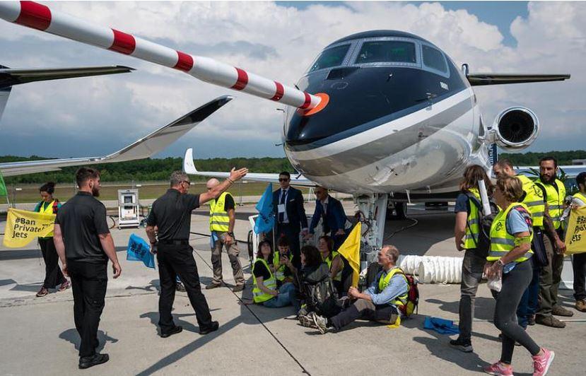 EBACE May 2023 protesters