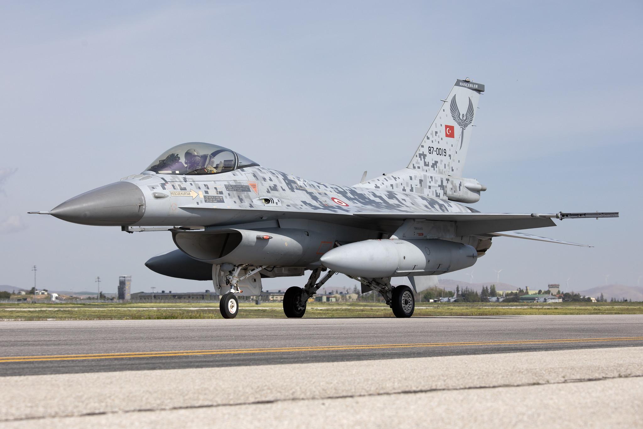 Turkish F-16