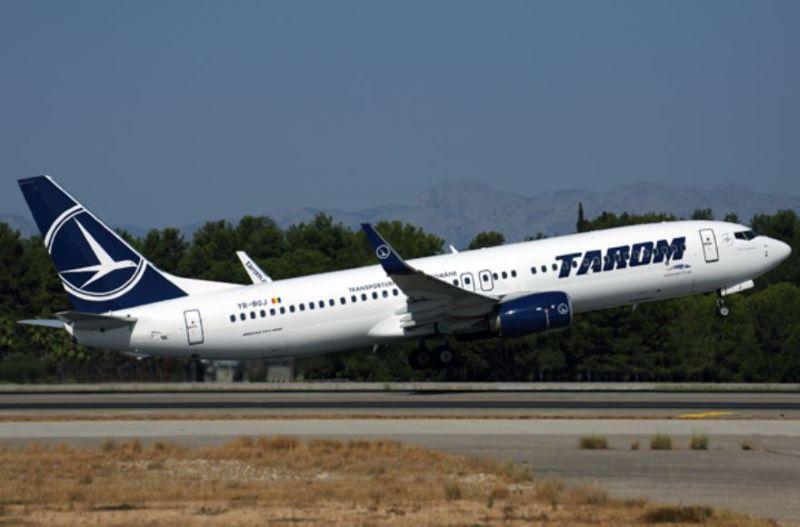 TAROM 737-800