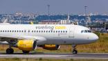 vueling jet at orly